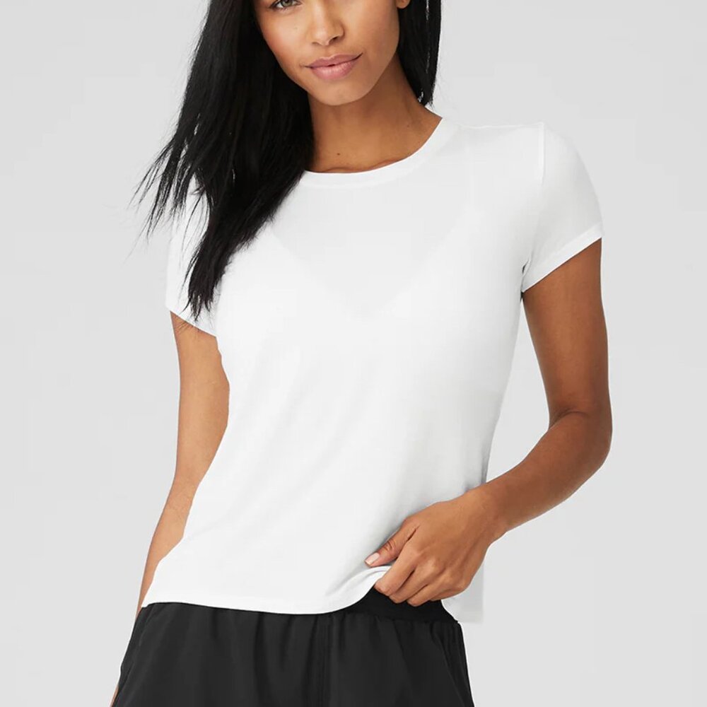 ALO All Day Short Sleeve in White SZ Small Brand New with Tags